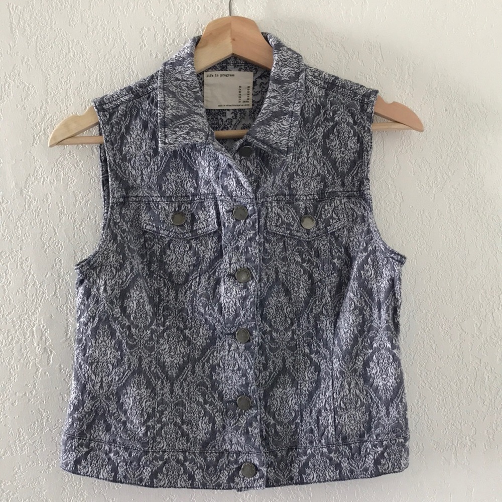 White Paisley print denim Jean Vest